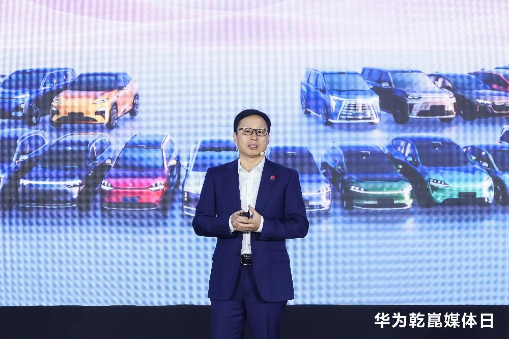 深入分析2026世界杯赛事，洞悉比赛奥秘。 - 米兰体育